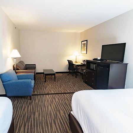 Cobblestone Inn & Suites Maryville Buitenkant foto