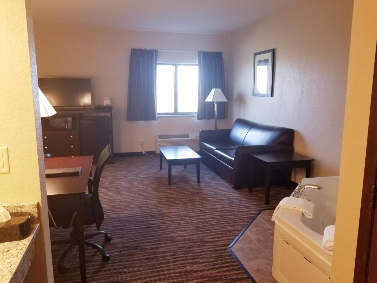 Cobblestone Inn & Suites Maryville Buitenkant foto