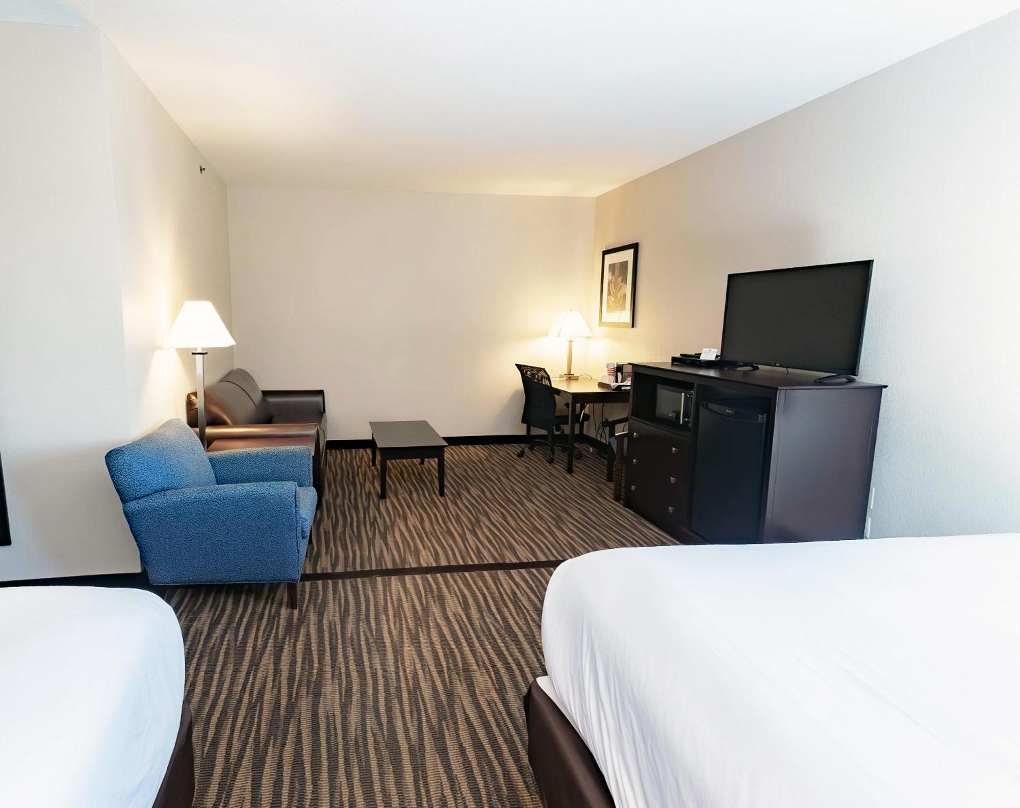 Cobblestone Inn & Suites Maryville Buitenkant foto